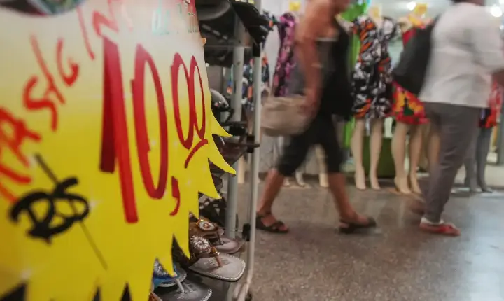 Mercado eleva previsão da inflação para 4,71% este ano