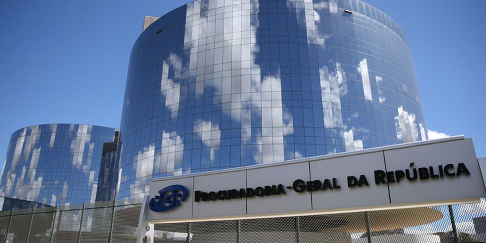 PGR defende validade de norma do CFM que proibiu assistolia fetal 