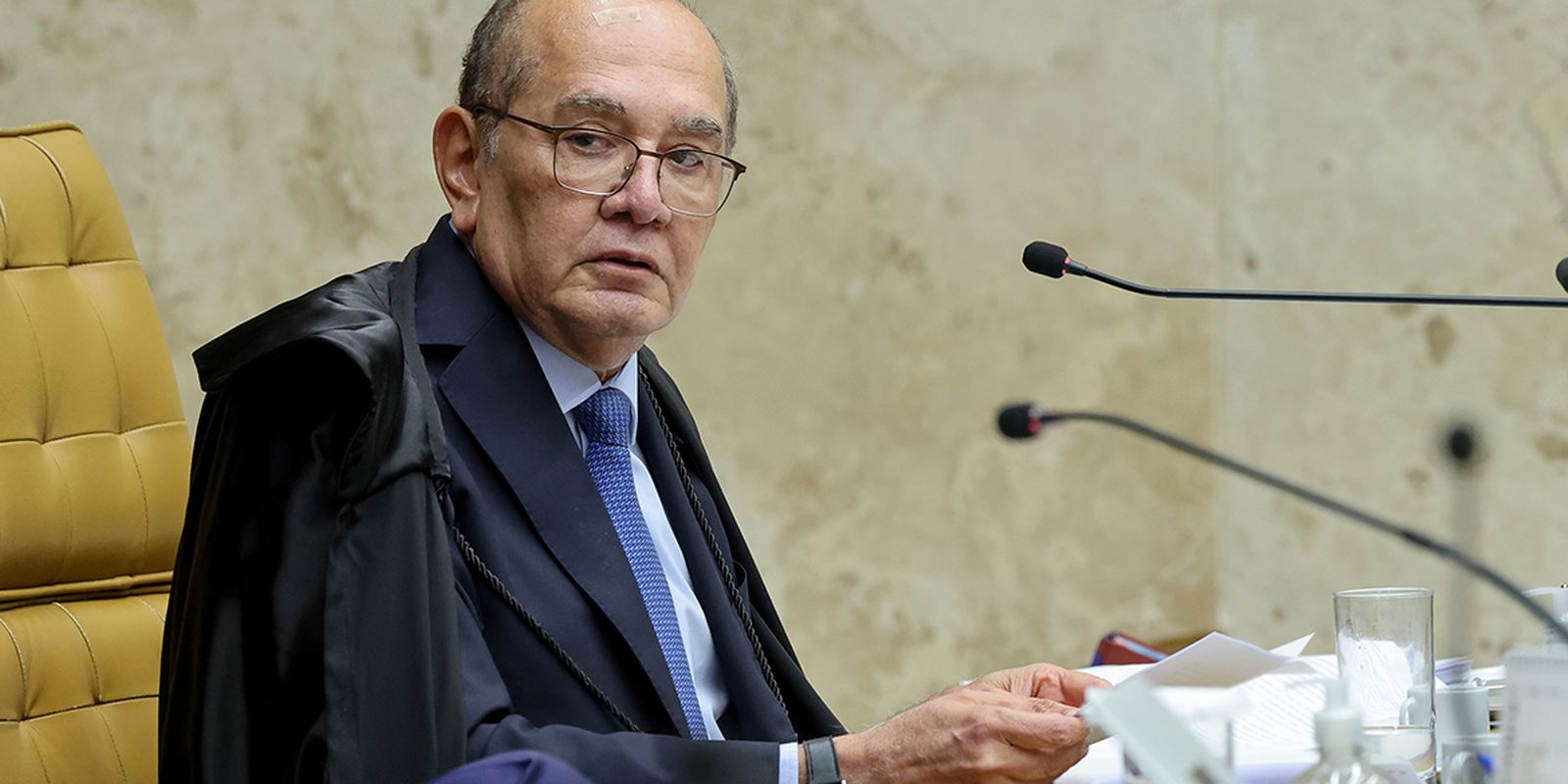 Gilmar Mendes critica vazamento seletivo de investigações no STF